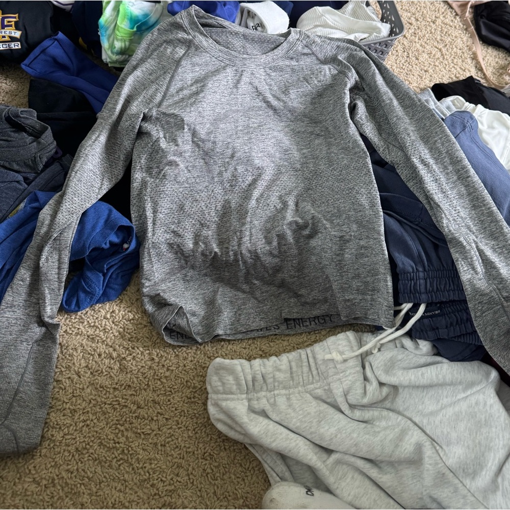 Lululemon Gray Long Sleeve Swiftly tech